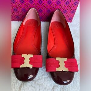Tory Burch Gemini Link Bow Flat. Color Port Royal / Samba size 7.5 M
